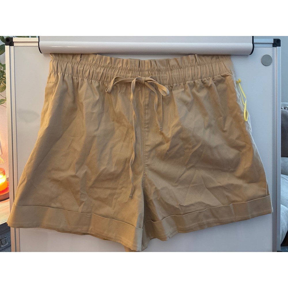 CeCe Khaki Tan Paperbag Waist Drawstring Cuffed Shorts XL NWOT